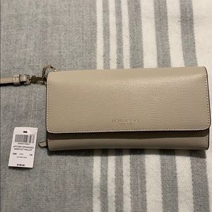 Henri Bendel Uptown Organizer Wristlet Wallet